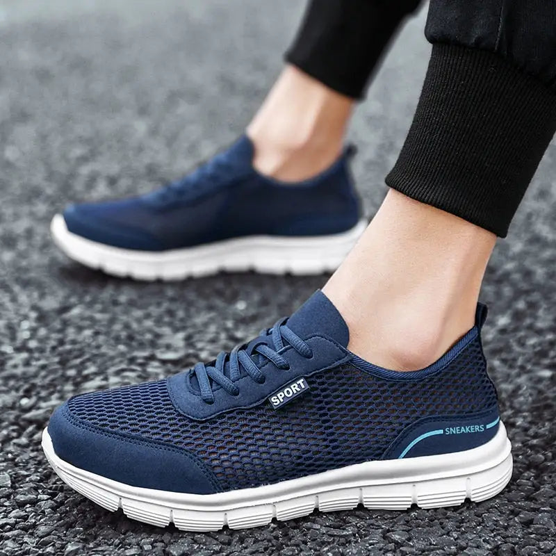 Men’s navy blue breathable mesh shoes with white soles, perfect breathable mesh shoes for comfort