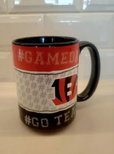 Officially licensed Cincinnati Bengals mug for game day and tailgating fun