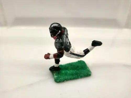 NFL Custom Wilbert Montgomery Philadelphia Eagles football player figurine for display