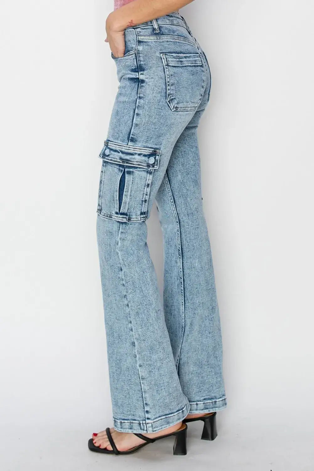 RISEN Light Wash Acid-Wash Cargo Flare Jeans with Black Block-Heeled Sandals