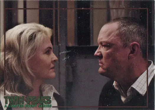Two people in intense conversation featured on Rittenhouse 2019 Twin Peaks Archives trading card