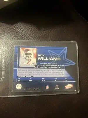 Roy Williams Pacific Atomic trading card featuring Dallas Cowboys rookie insert