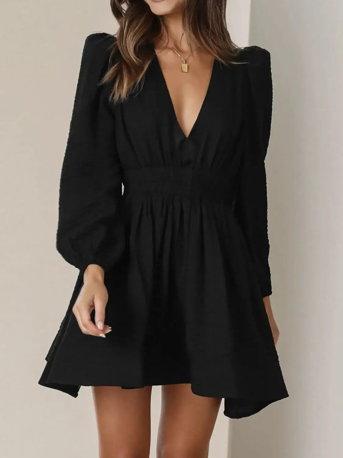Ruched V-Neck Balloon Sleeve Mini Dress - Black / S - dress