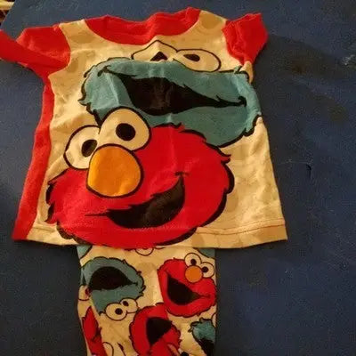 Children’s Elmo and Cookie Monster 2-piece pajamas size 12M baby sleepwear