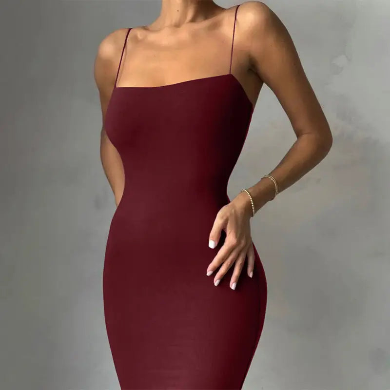 Sexy spaghetti strap bodycon midi dress in dark red, perfect for stylish evenings