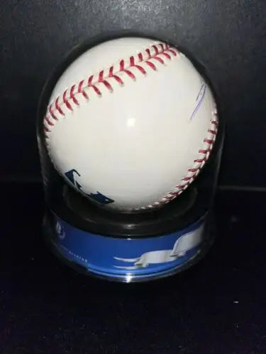 Autographed Shin Soo Choo Signed OML Baseball in display case for collectors