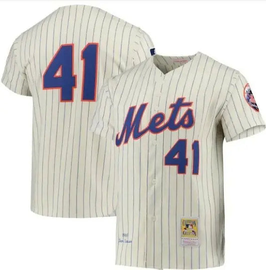 Baseball jersey with pinstripes from Tom Seaver New York Mets 1969 Cooperstown Collection