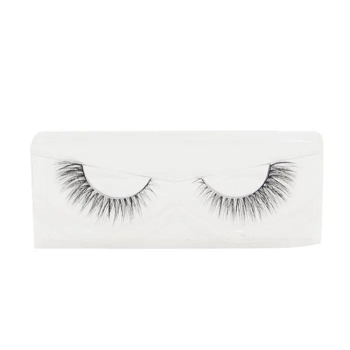 Visionary Lashes false eyelashes on white tray for medium/full volume look