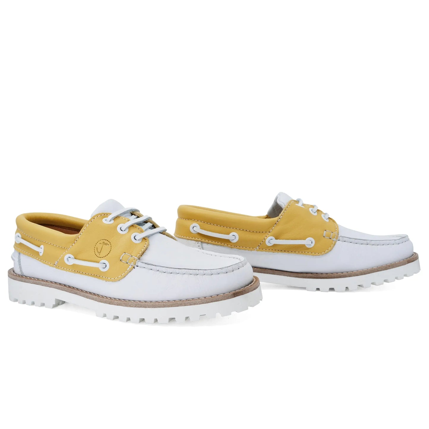 High-quality Women Boat Shoe Quirimbas with white and mustard yellow two-tone design