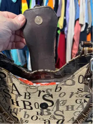 Sag Harbor women’s tote bag with tan and brown pattern and magnetic closure