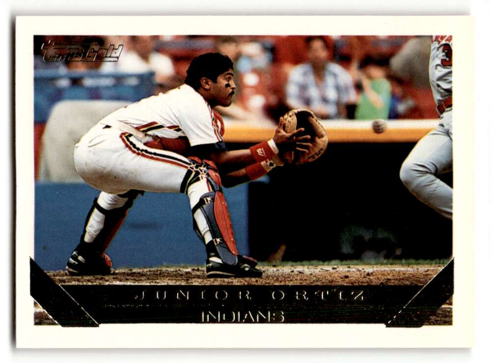 1993 Topps #199 Junior Ortiz Cleveland Indians Baseball Cards EX/NM