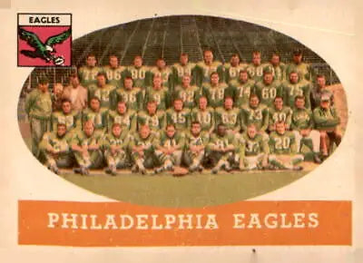 Vintage Philadelphia Eagles team photo on 1958 Topps #109 trading card, EX-MT condition
