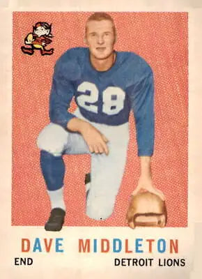 Vintage football card featuring Dave Middleton and UER Browns logo from 1959 Topps