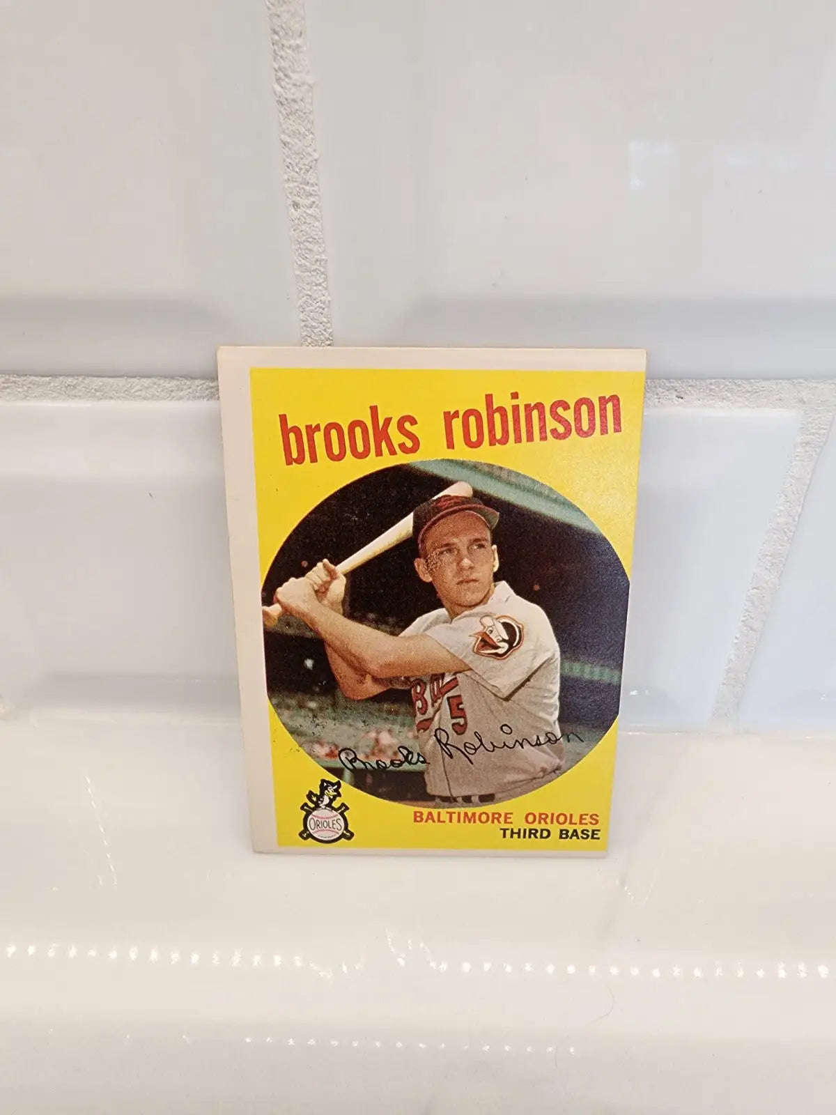 1959 Topps Brooks Robinson trading card #439 in excellent condition