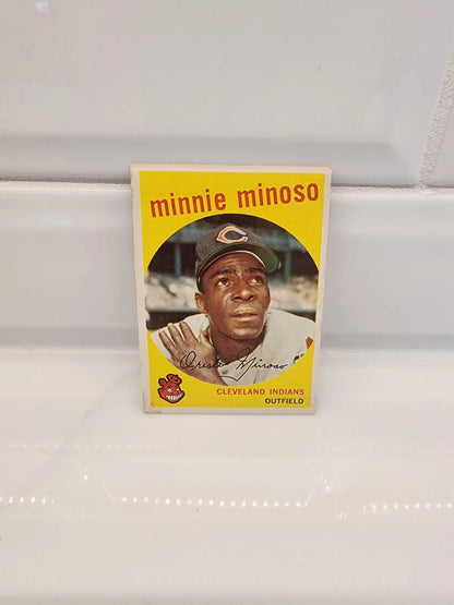 1959 Topps #80 Minnie Minoso trading card, a classic topps Minnie Minoso collectible