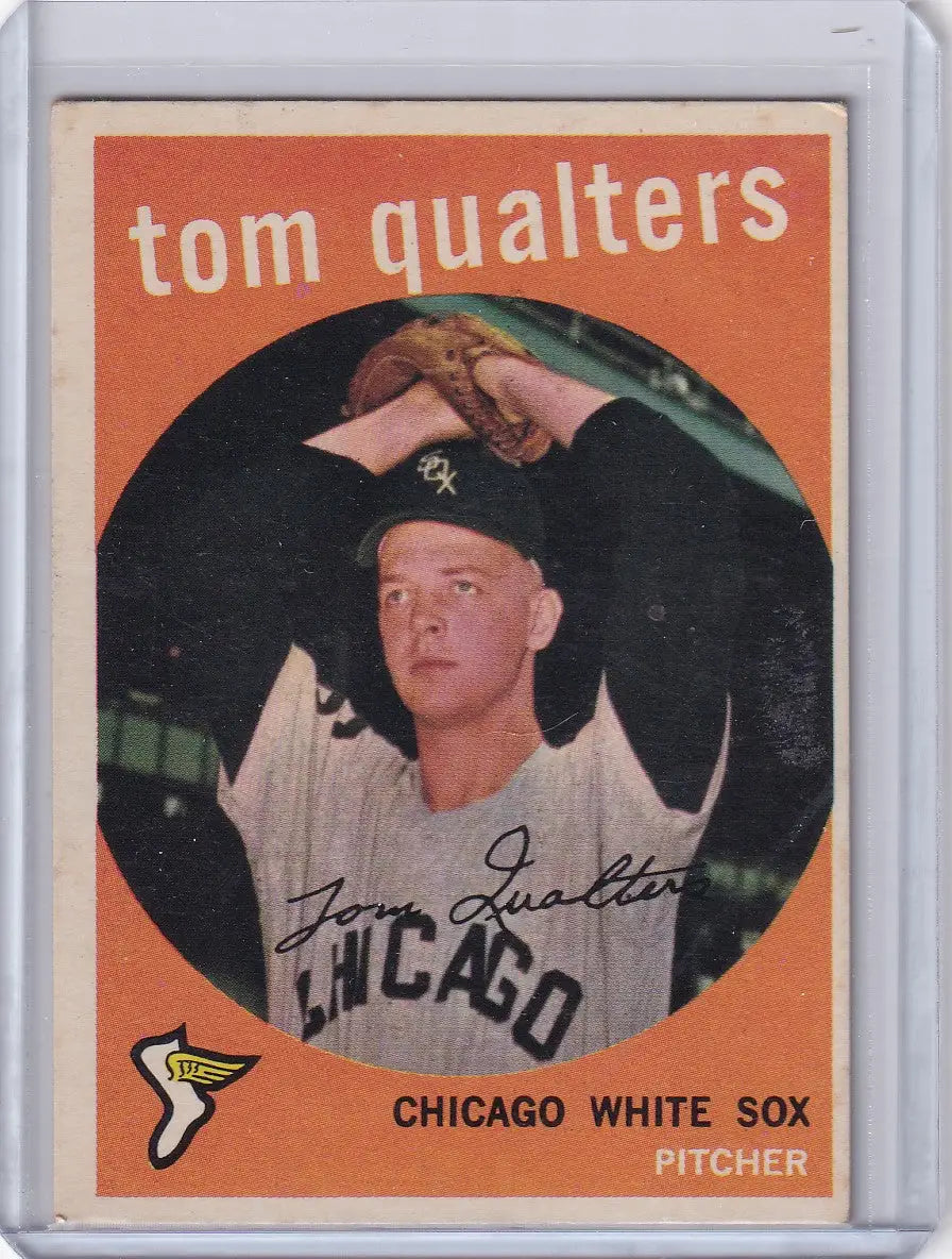 1959 Topps Baseball card of Tom Qualters, pitcher for the Chicago White Sox