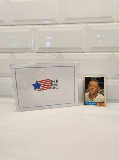 Willie Mays baseball card from 1961 Topps featuring San Francisco Giants legend