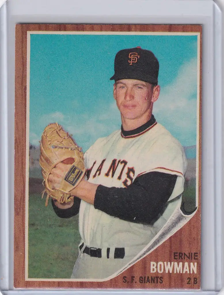 Baseball card of Ernie Bowman in San Francisco Giants uniform from 1962 Topps