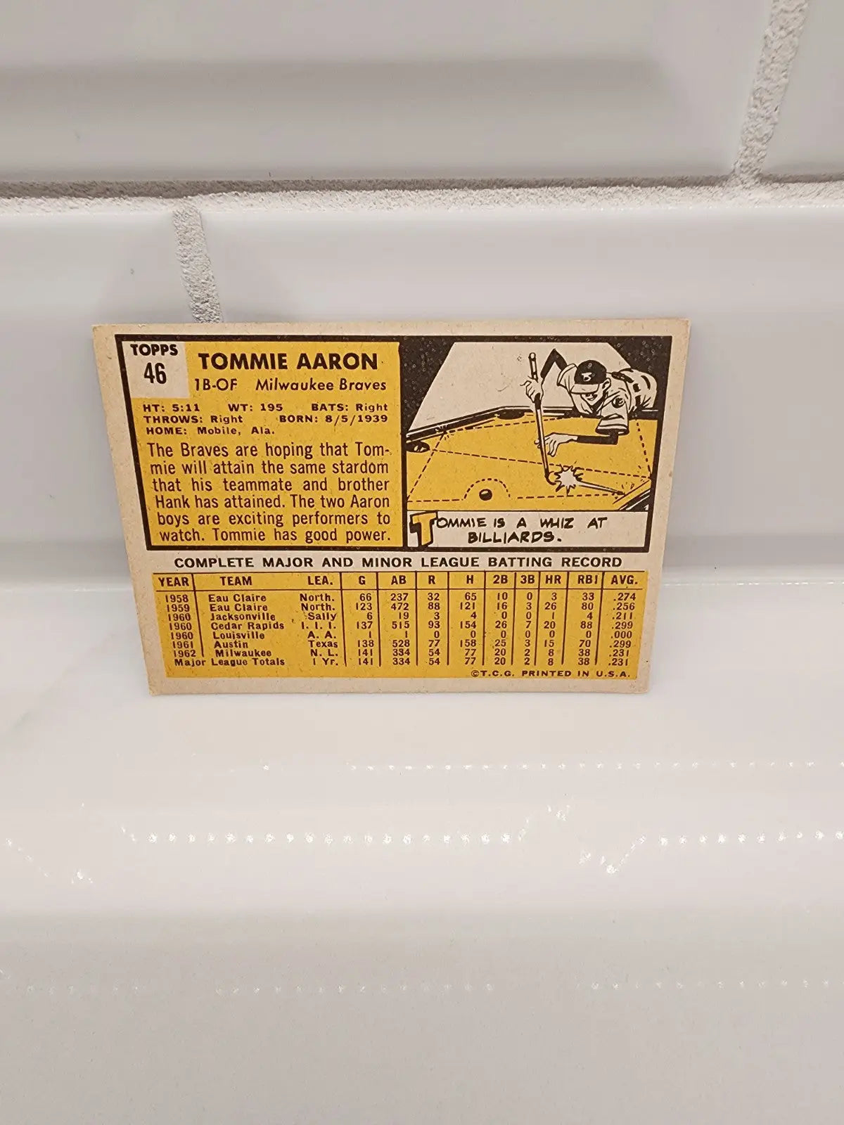 Vintage Tommie Aaron baseball card from 1963 Topps #46 in excellent condition