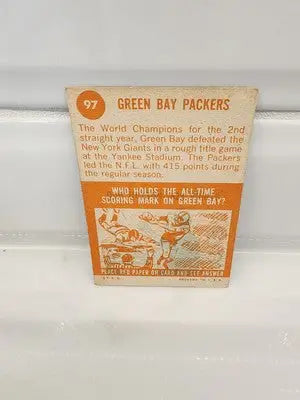 Vintage Green Bay Packers card from 1963 Topps featuring Green Bay Packers memorabilia