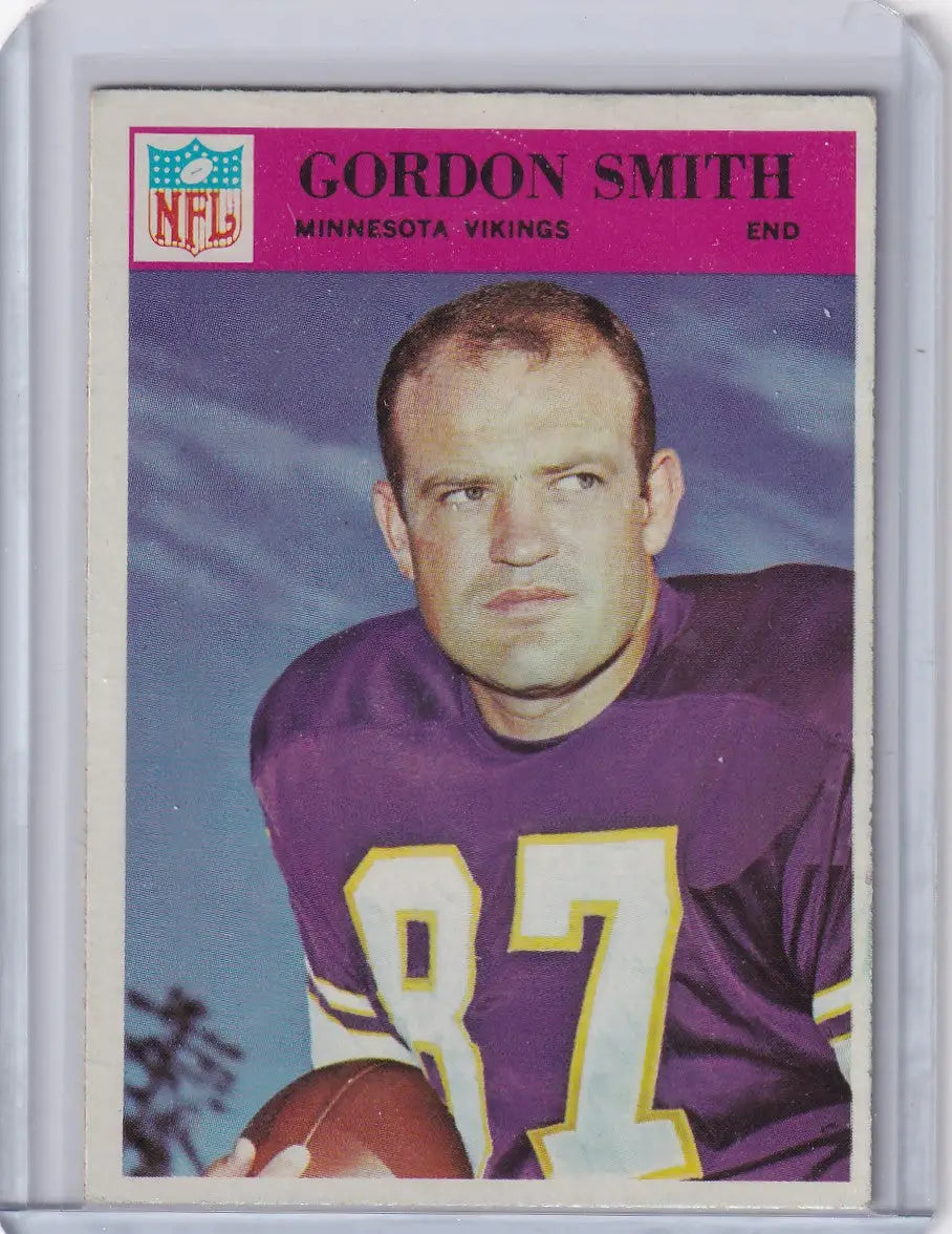 Gordon Smith football card from 1966 Philadelphia Football Minnesota Vikings rookie card