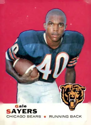 Gale Sayers Chicago Bears football card from 1969 Topps #51 for collectors