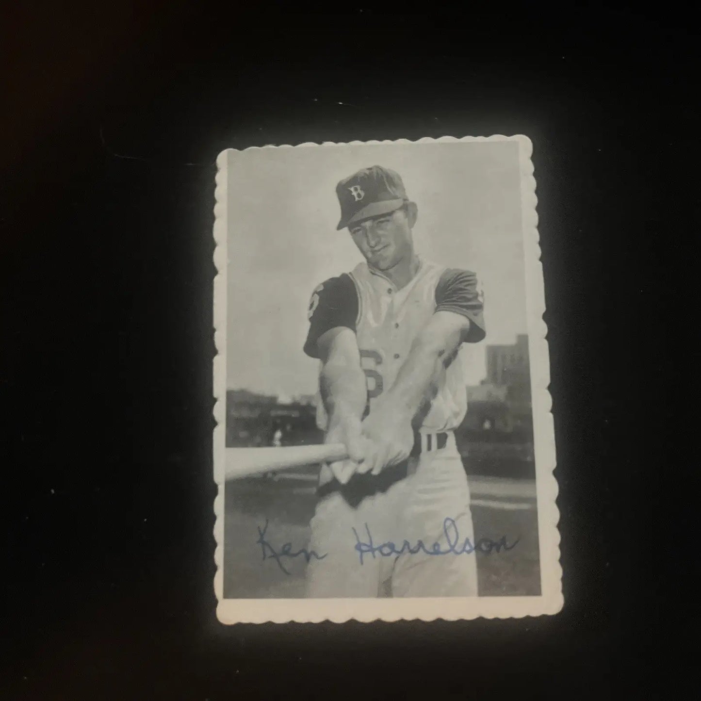 Autographed vintage Ken Harrelson photograph from 1969 Topps Deckle Edge trading card