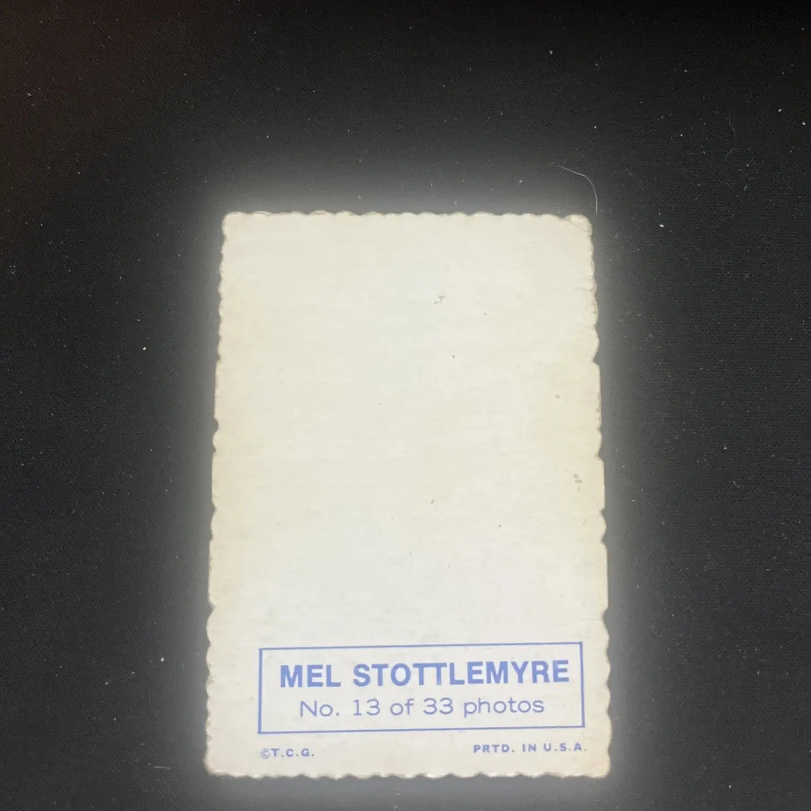 Vintage 1969 Topps Deckle Edge Mel Stottlemyre #13 trading card photo card display