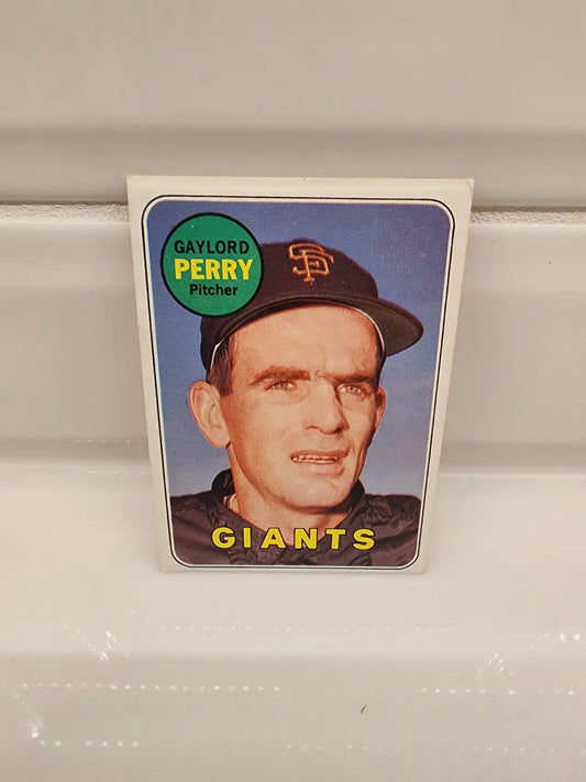 Gaylord Perry baseball trading card from 1969 Topps San Francisco Giants collection