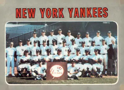 1970 Topps #399 New York Yankees baseball card team photo featuring the York Yankees