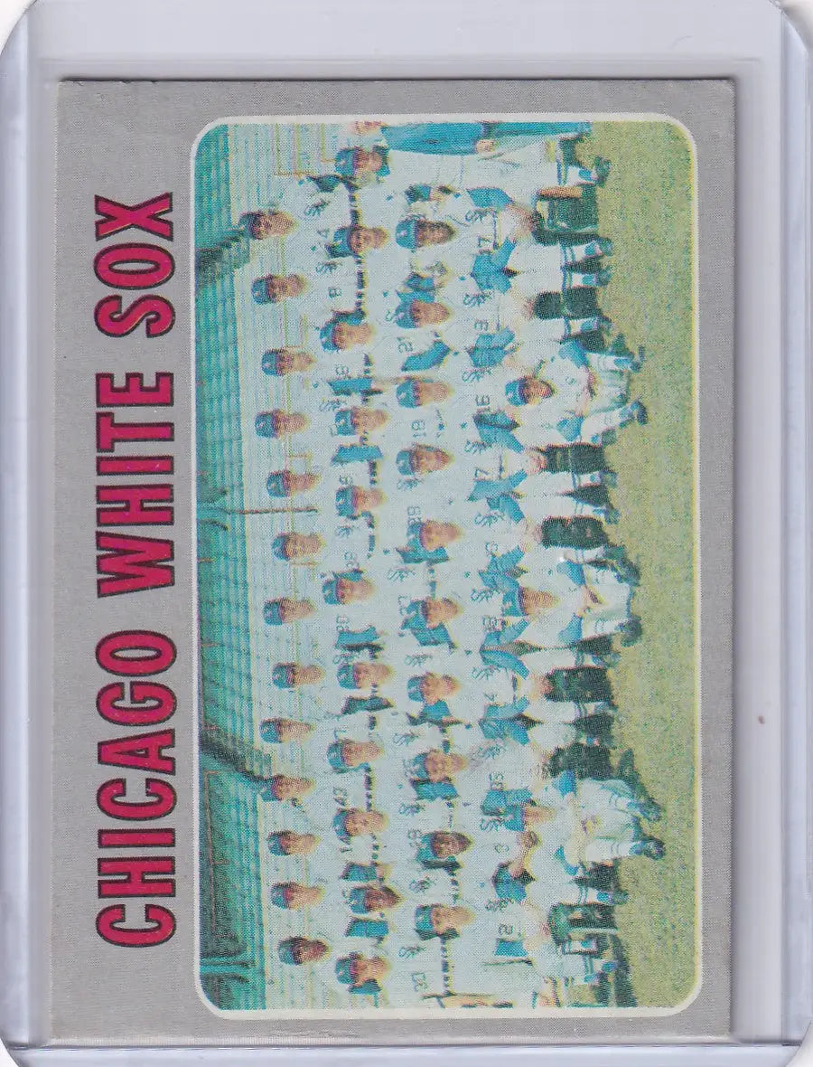 Chicago White Sox team card featuring players in white and blue uniforms from Topps Baseball