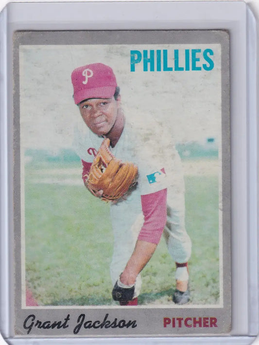 Baseball card of Grant Jackson in throwing stance for Topps Baseball, Philadelphia Phillies