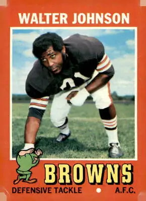 Walter Johnson football card from 1971 Topps #104 featuring Cleveland Browns memorabilia