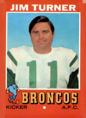 Jim Turner Denver Broncos trading card from the 1971 Topps #136 collection