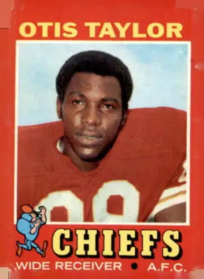 Otis Taylor Kansas City Chiefs football card from 1971 Topps #139