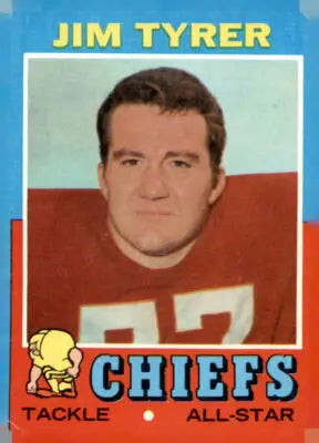 1971 Topps Jim Tyrer Kansas City Chiefs football card featuring Jim Tyrer from Kansas City