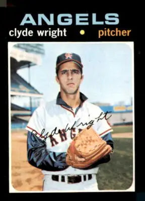 Sports trading card of Clyde Wright from the 1971 Topps #240 series