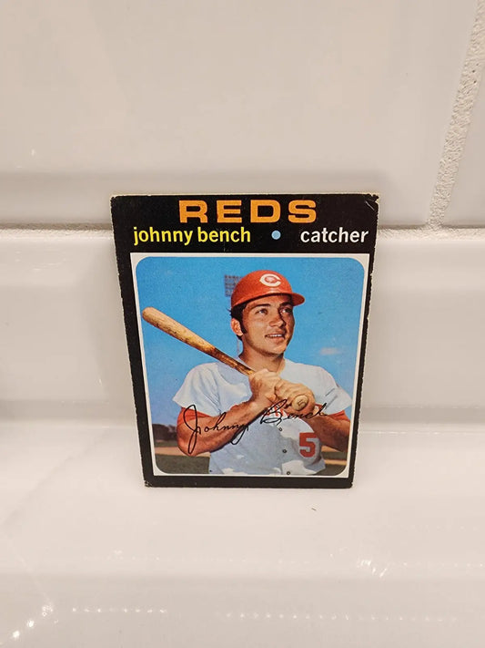 1971 Topps Johnny Bench trading card featuring Johnny Bench from the Topps Johnny Bench collection