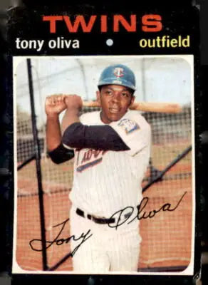 1971 Topps Tony Oliva baseball card showcasing Tony Oliva baseball memorabilia