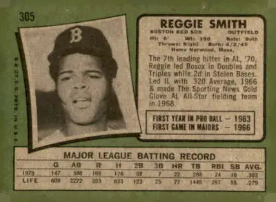 Vintage 1971 Topps Reggie Smith baseball card featuring Boston Red Sox player