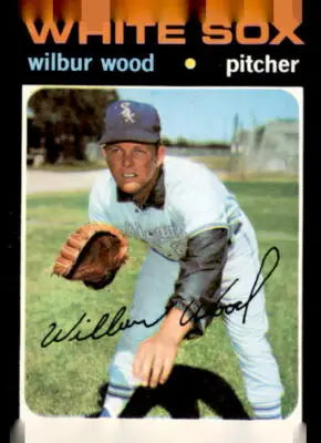 Wilbur Wood baseball card from 1971 Topps #436 featuring Chicago White Sox player
