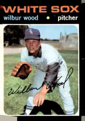 Wilbur Wood Chicago White Sox trading card from 1971 Topps #436 EX