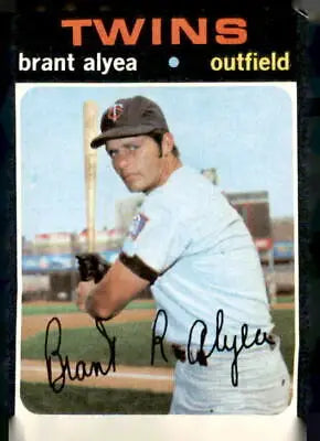 1971 Topps Brant Alyea baseball card featuring Minnesota Twins player in mint condition