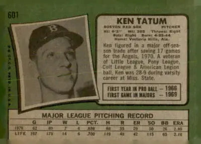 Vintage 1971 Topps Ken Tatum trading card featuring Red Sox player