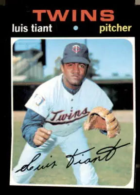 Luis Tiant baseball card from 1971 Topps #95 featuring Luis Tiant of the Minnesota Twins
