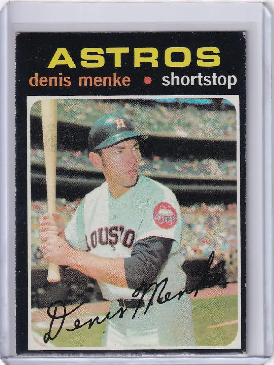 Topps Baseball card of Denis Menke in batting stance for Houston Astros