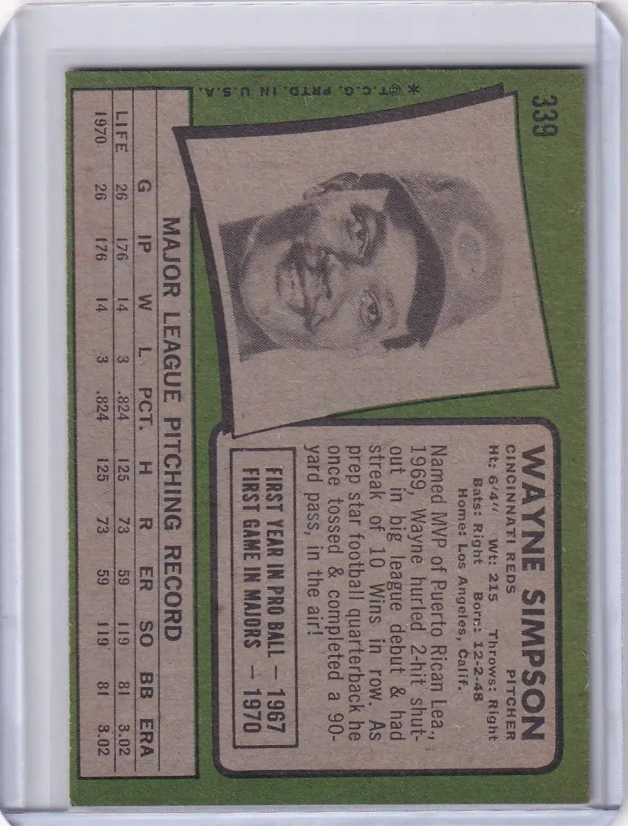 Vintage Topps Baseball card of Wayne Simpson, Cincinnati Reds player with glasses