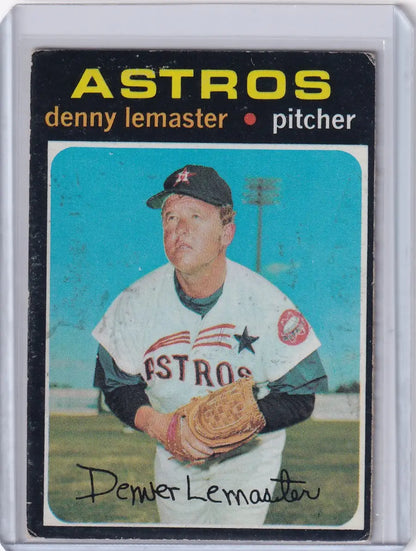 Vintage 1971 Topps Baseball card of Denny Lemaster, Houston Astros pitcher in uniform