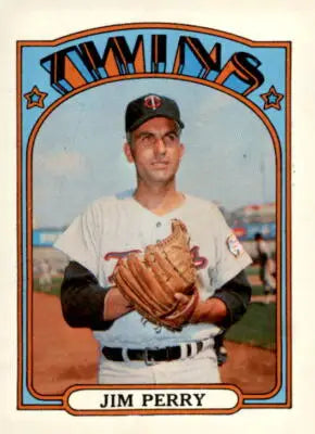 1972 Topps Jim Perry baseball card featuring Minnesota Twins pitcher