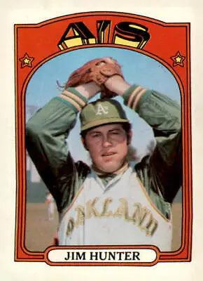 Jim Hunter baseball card from 1972 Topps #330, EX-NM condition hunter baseball card